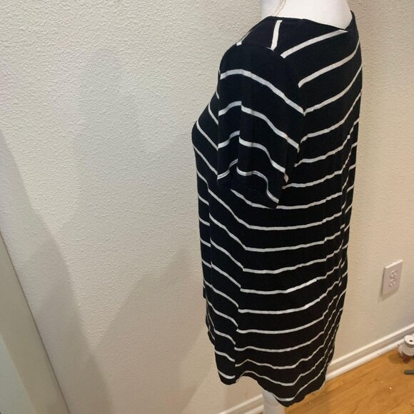 LuLaRoe Classic T Womens Black & White Striped Short Sleeve Top Size S - Picture 6 of 7